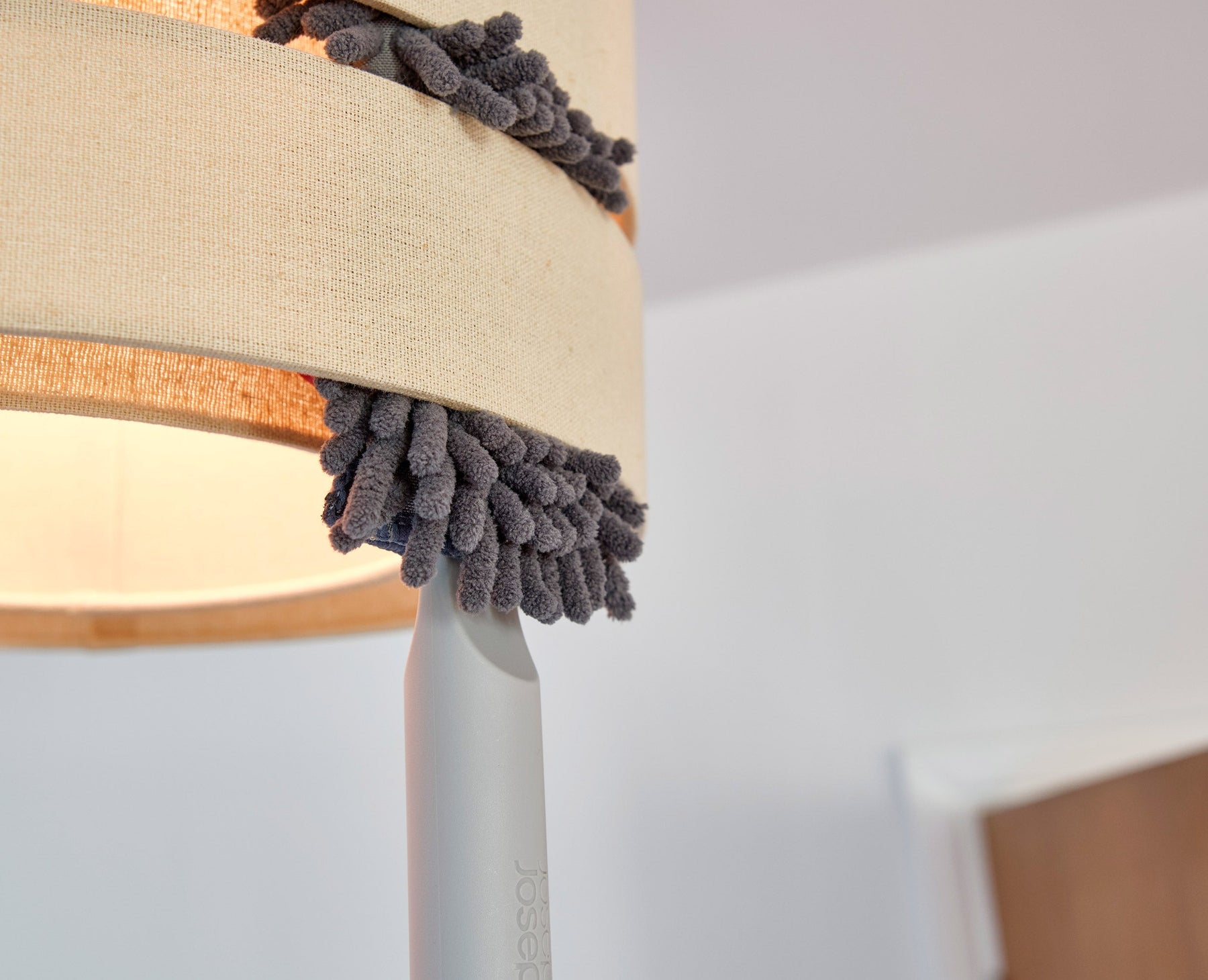 CleanTech™ 3-in-1 Duster with Storage Cover & Replacement Mit