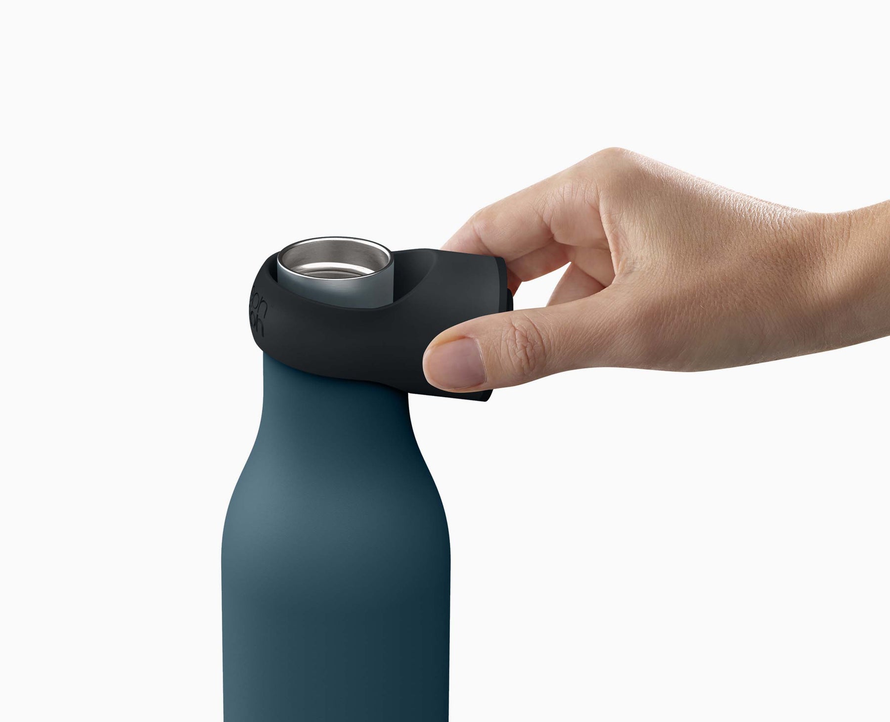 Loop™ 500ml Stainless-steel Vacuum Insulated Water Bottle - 81120 - Image 5
