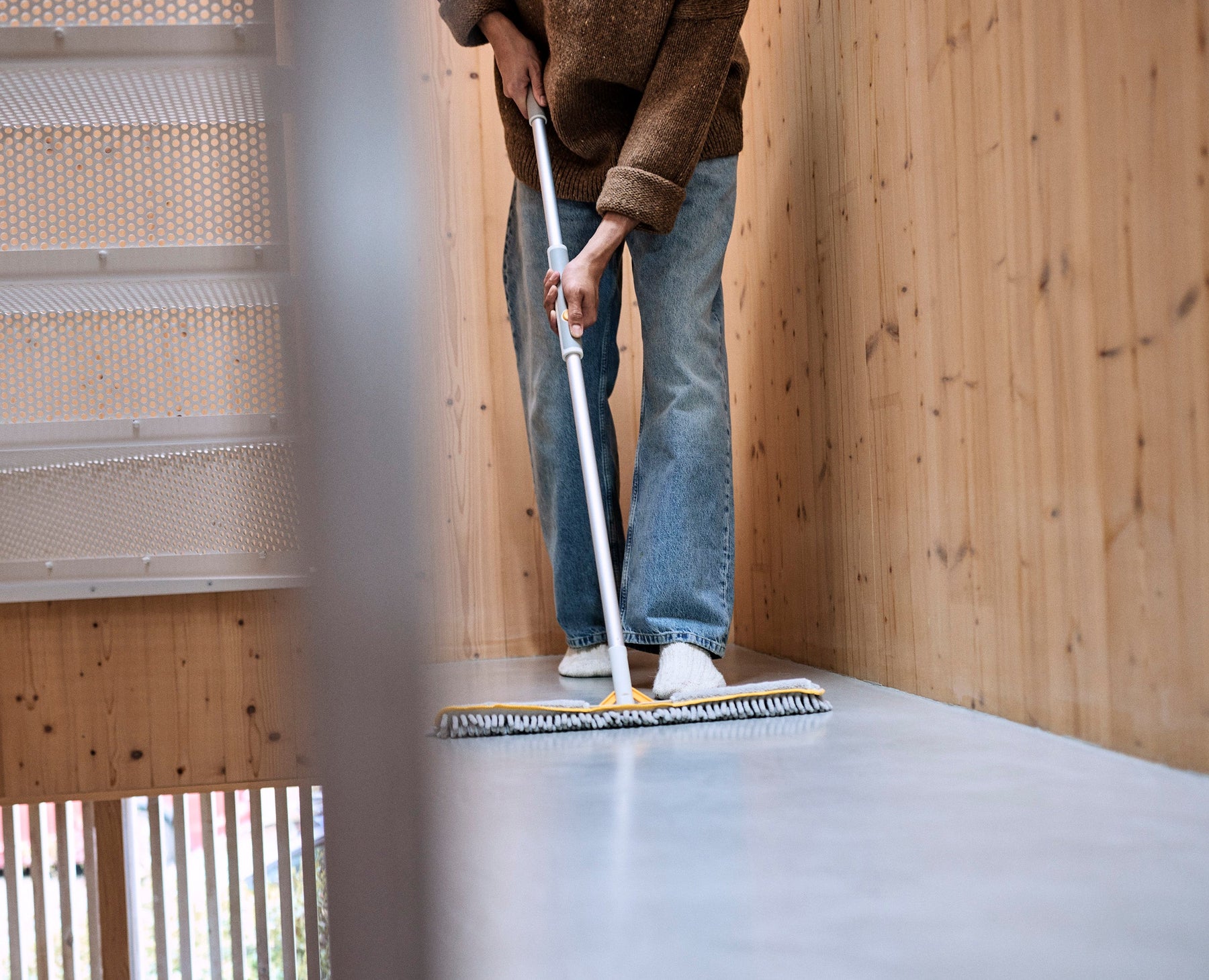 CleanTech™ Adjustable Floor Duster