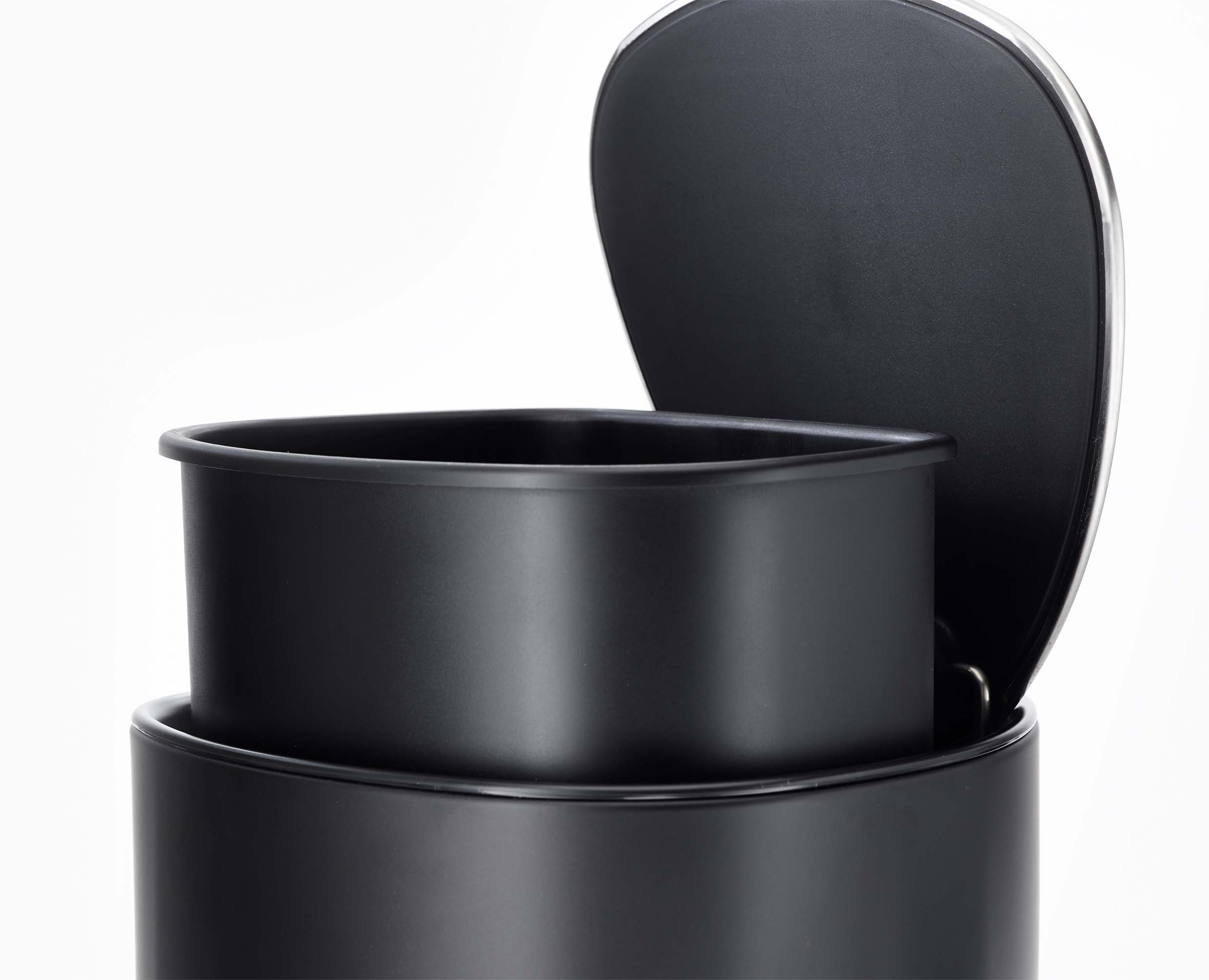 EasyStore™ 5L Matt Black Pedal Bin