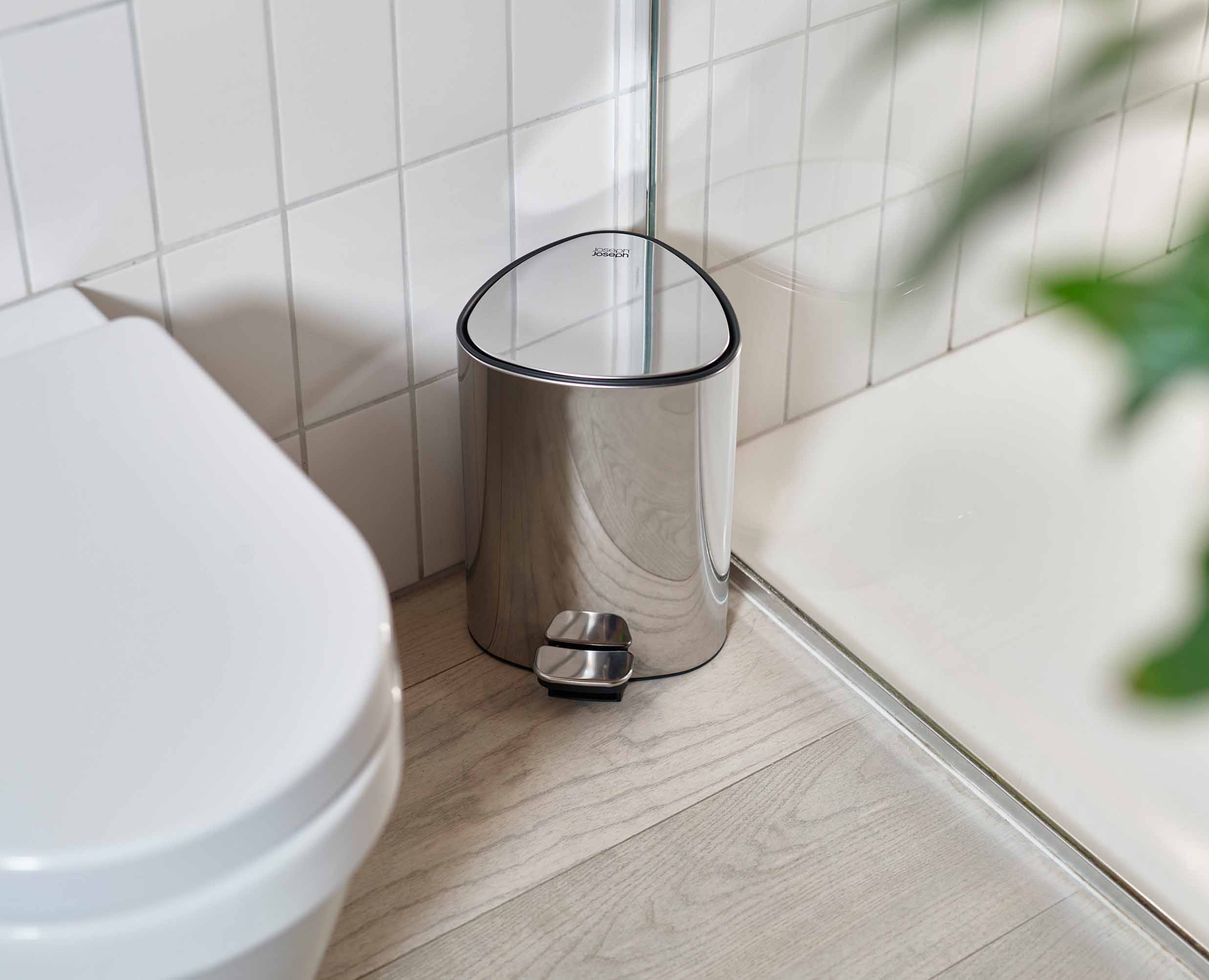 5L Stainless Steel Bathroom Pedal Bin | Joseph Joseph EU