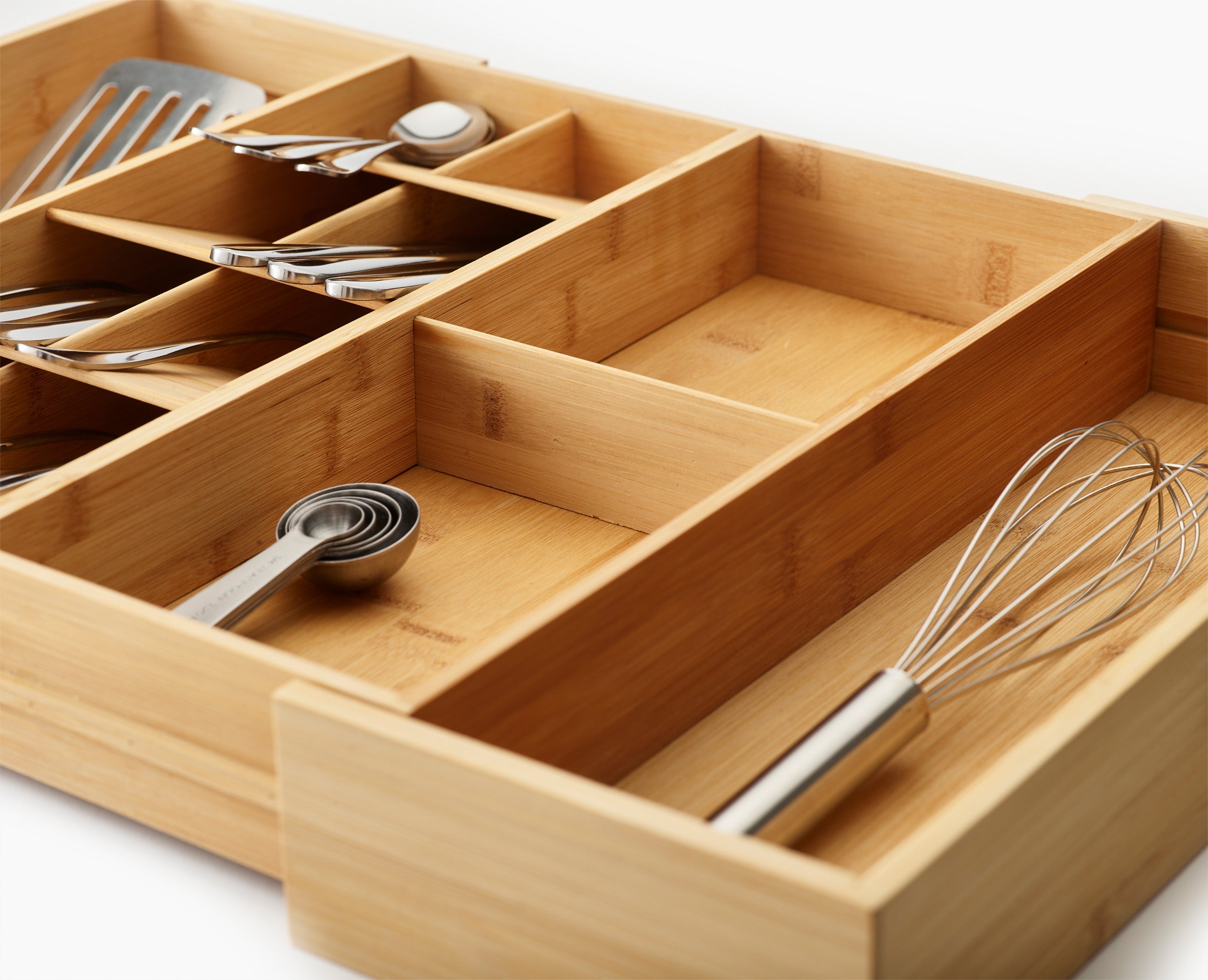 DrawerStore™ Bamboo Expanding Cutlery Organiser - 851696 - Image 5