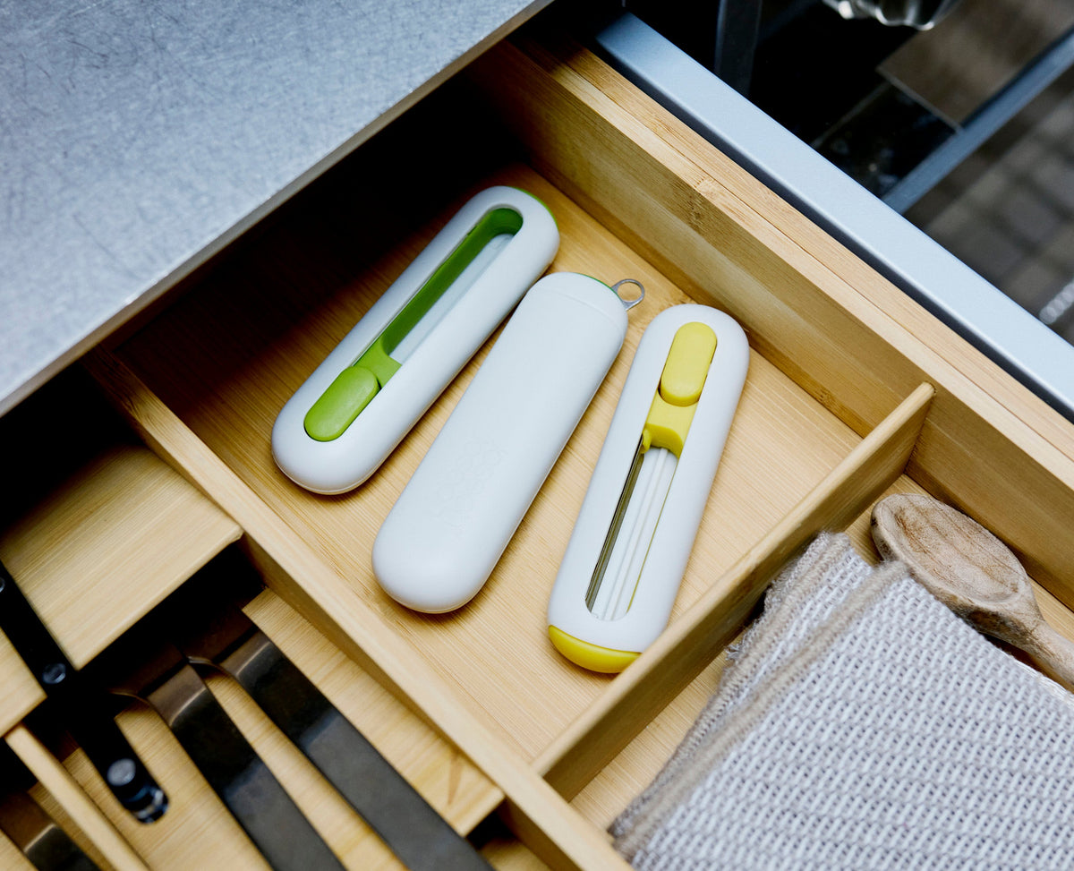 SlideStore™ 3-Piece Peeler Set with Retractable Blades