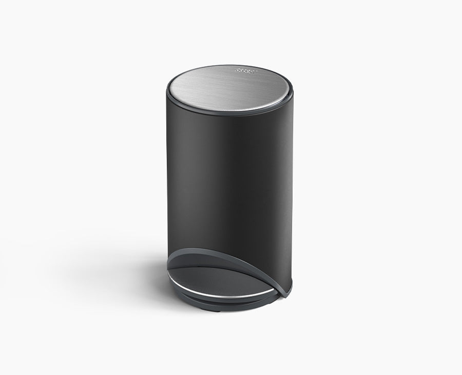 Arc™ 10L Black Easy-push Pedal Bin | Joseph Joseph EU