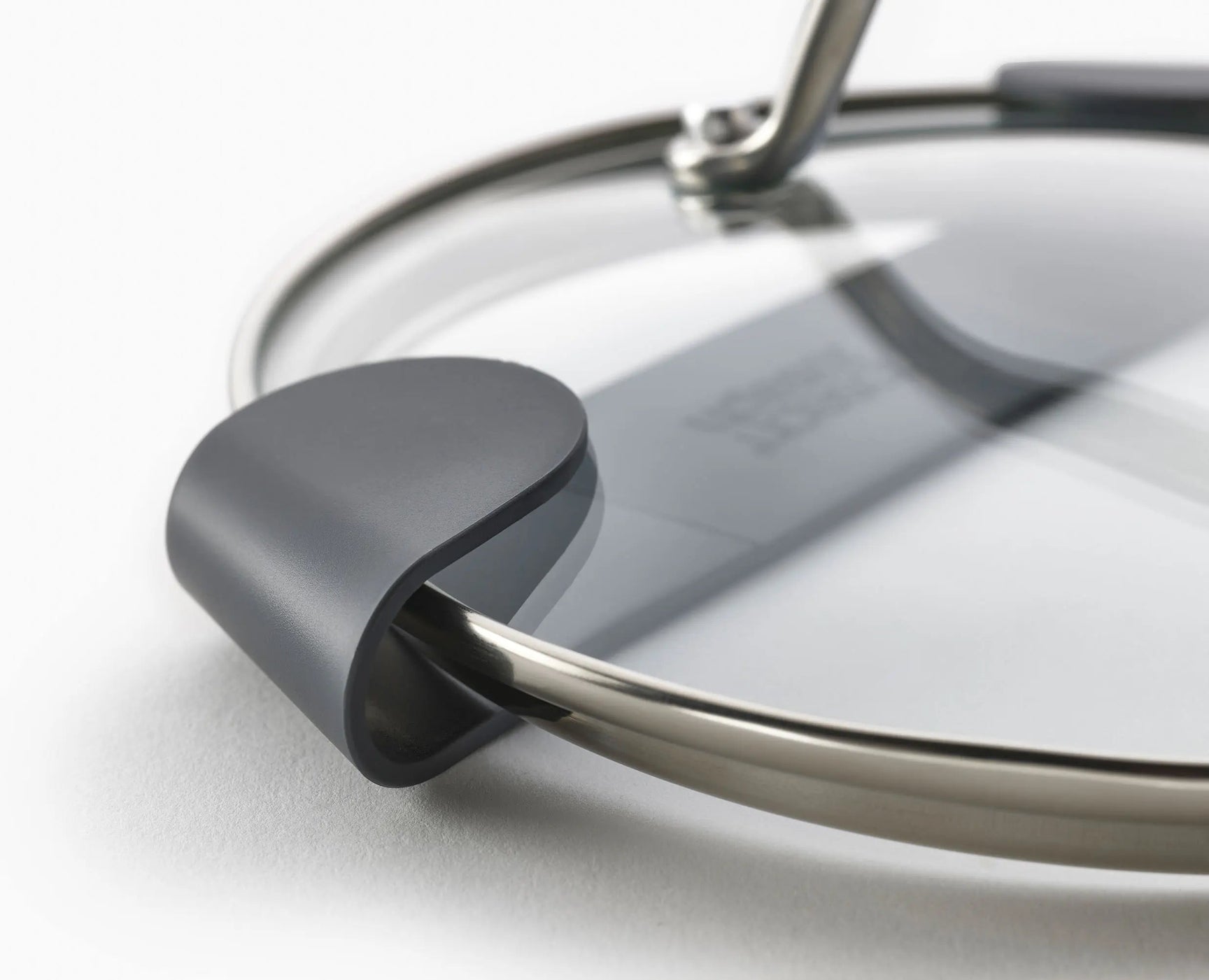 CupboardStore™ Set of 4 Pan Lid Holders Joseph Joseph EU